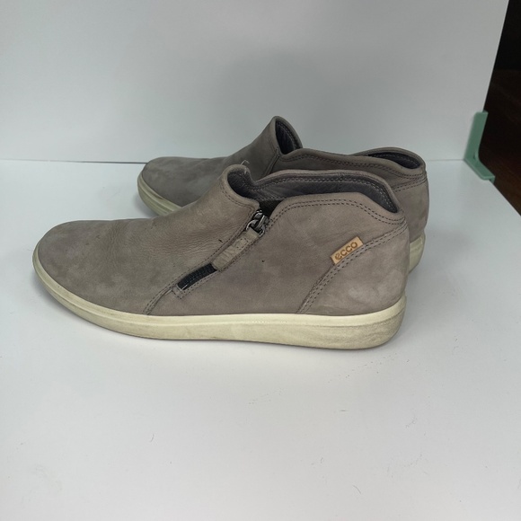 Women’s Gray ECCO Soft 7 size 9 - Picture 6 of 8